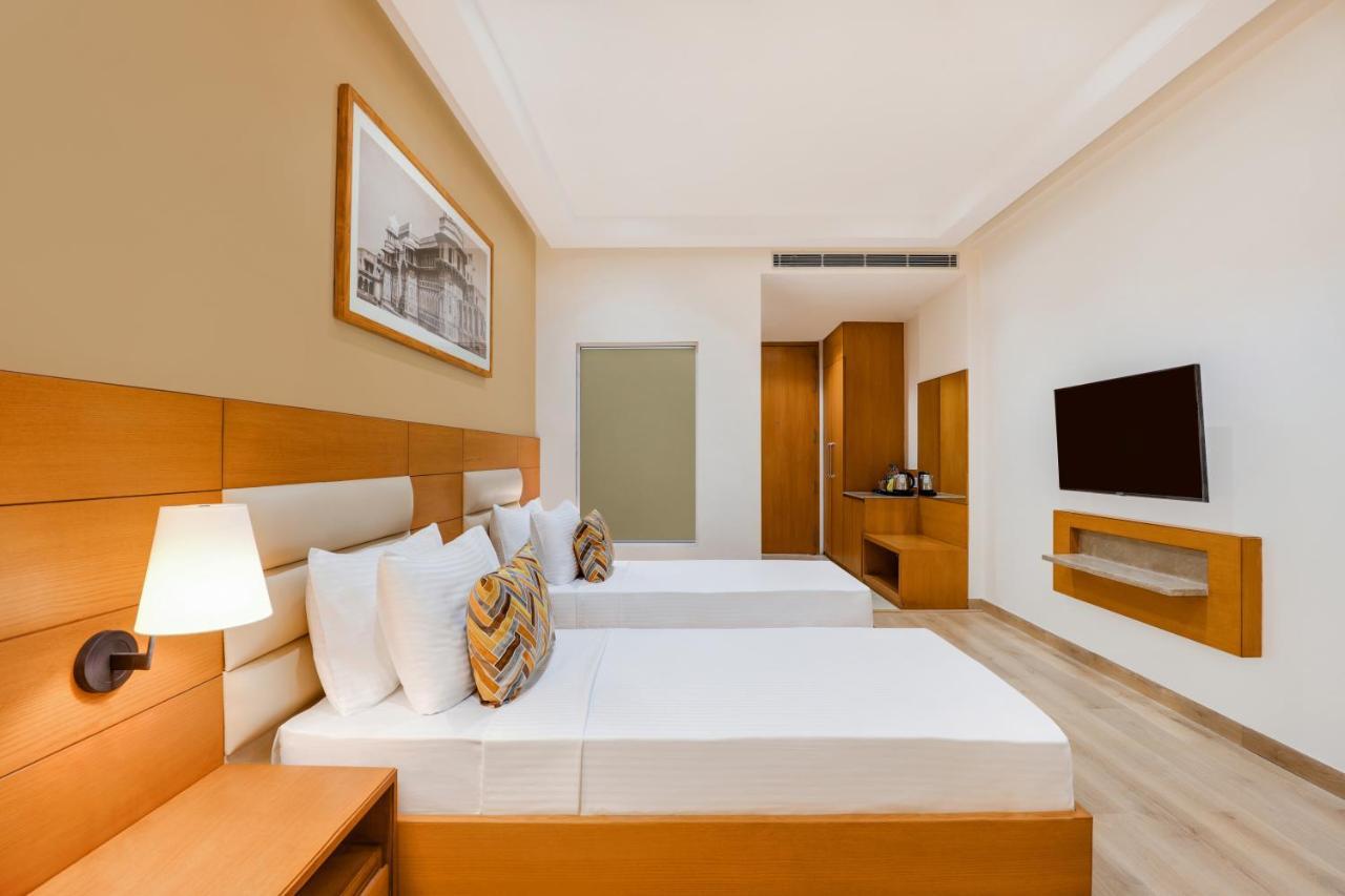 Lemon Tree Hotel Agra Shikohabad Экстерьер фото