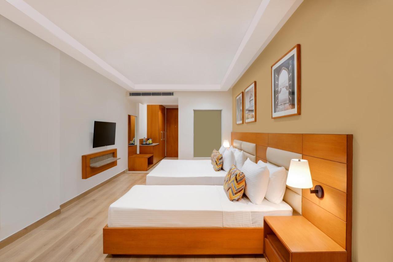 Lemon Tree Hotel Agra Shikohabad Экстерьер фото